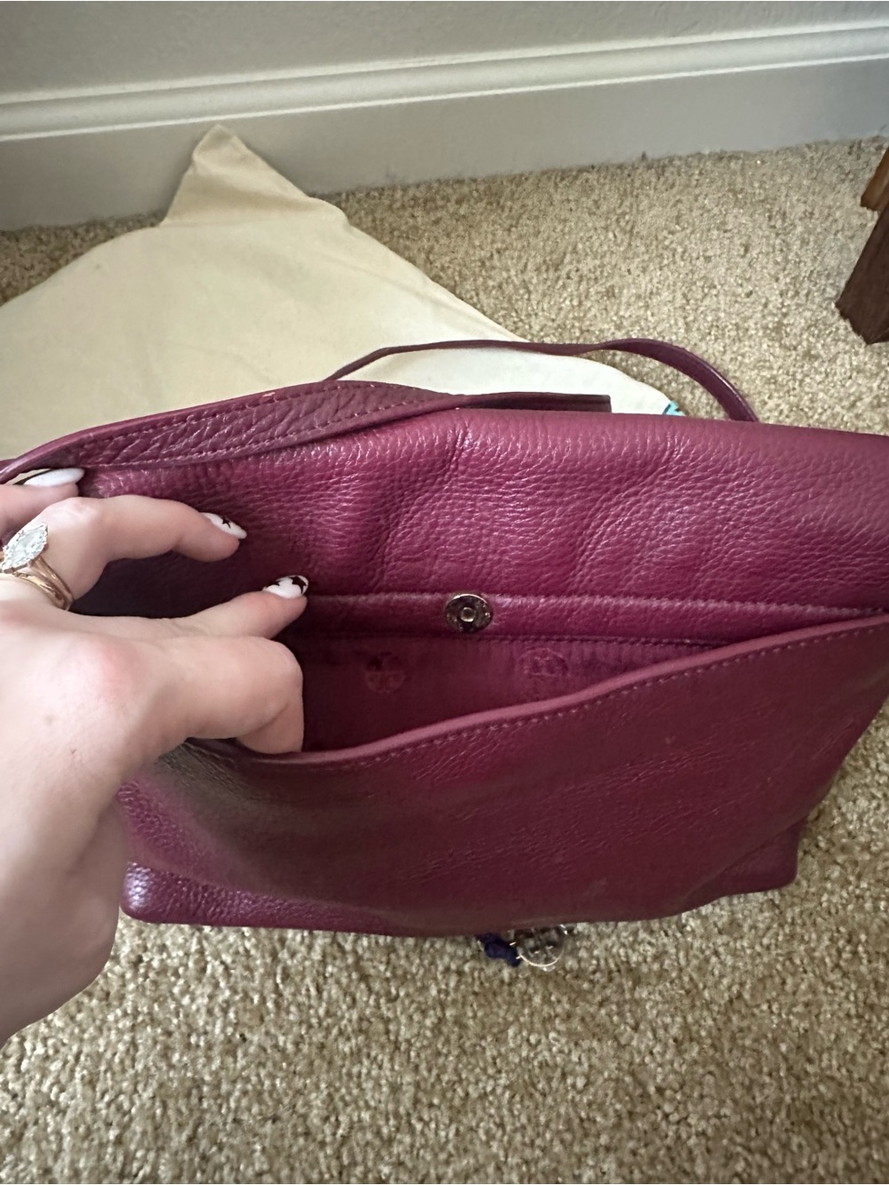 Tory Burch Pebbled Leather Shoulder Bag with Tassel - Picture 5 of 7